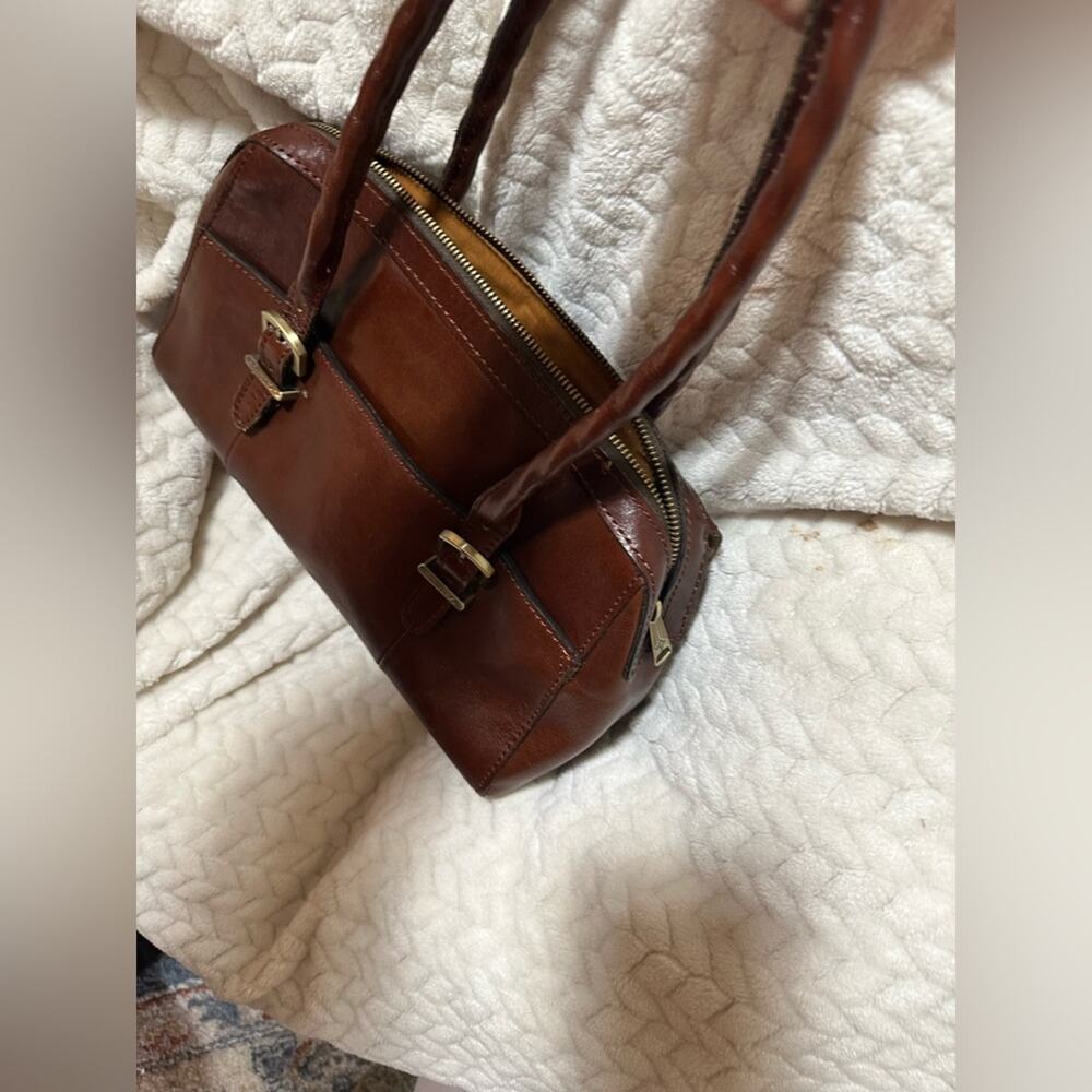Patricia Nash leather handbag in brown with textured straps, almost twist style - Picture 7 of 8